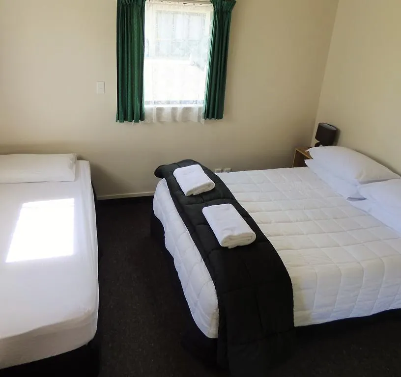 Holdens Bay Holiday Park Rotorua 3*,  New Zealand
